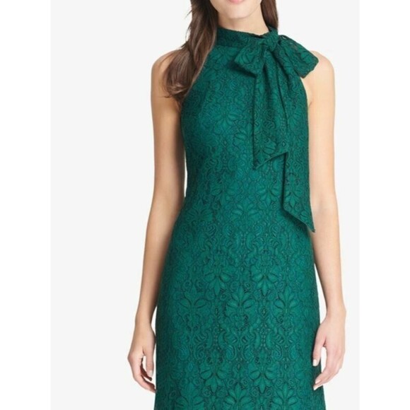 Vince Camuto Sz 14 Tie-Neck Lace Sheath Dress Navy Blue Sleeveless Zip Cocktail - Picture 2 of 16